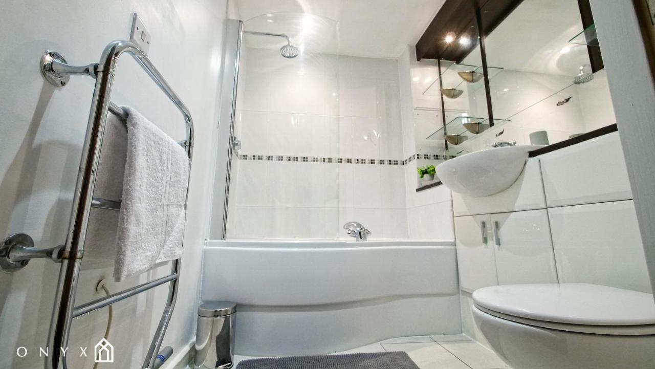 Onyx Bullring Stunning Large Spacious City Centre Apartment Birmingham Buitenkant foto